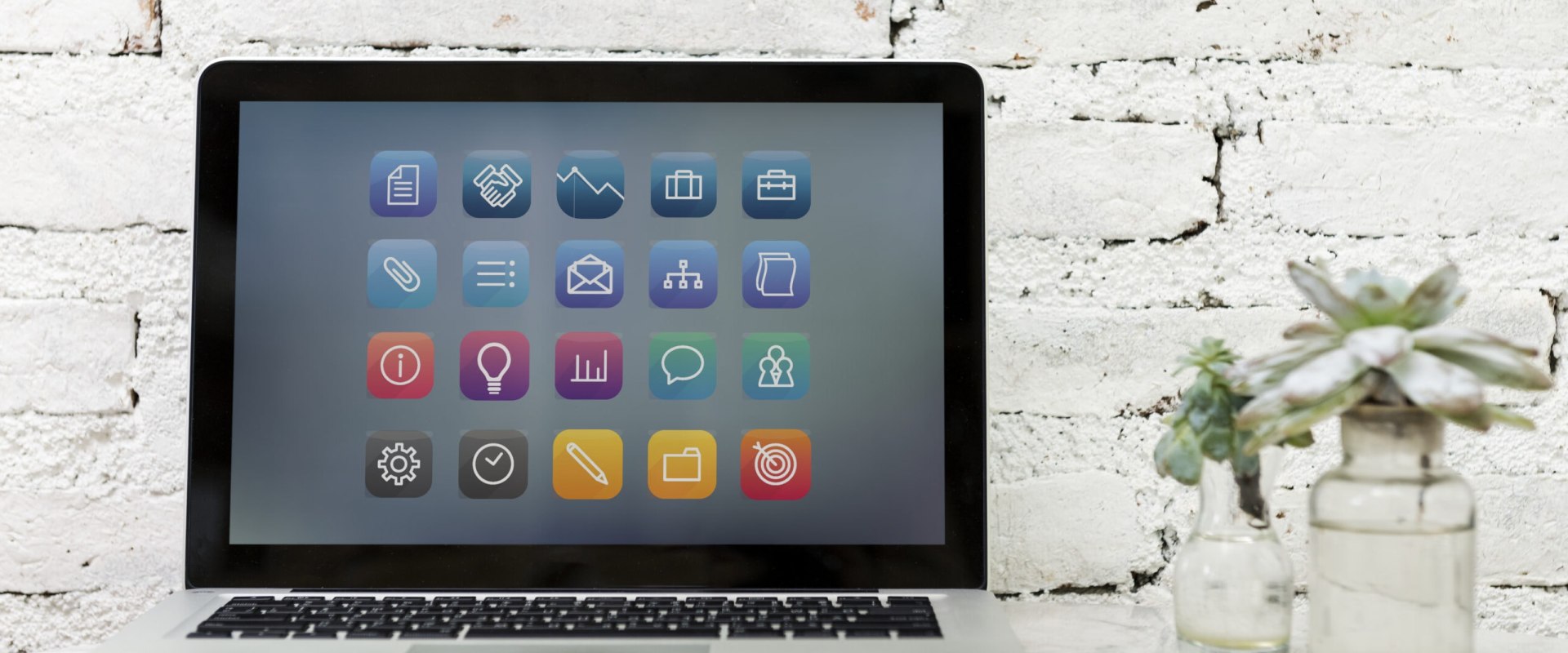 Step-by-step guide for downloading APKs using web browser on PC